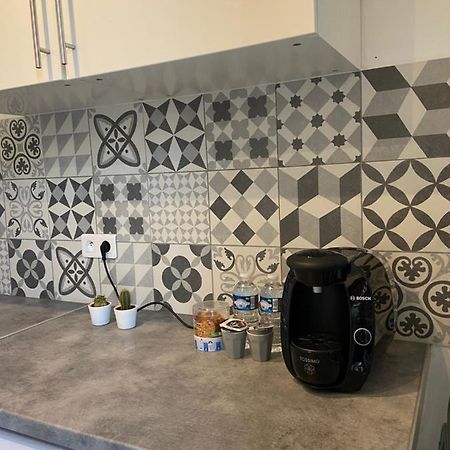 Studio Cosy Au Coeur Du Centre Ville Ideal Pour Visiter Marseille Exterior photo
